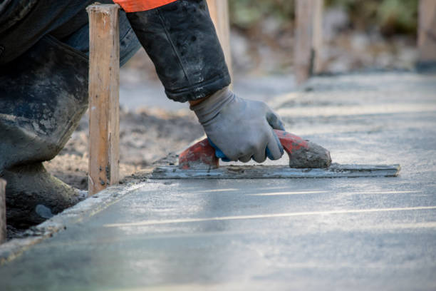 Best Concrete Walkway Installation  in Renville, MN